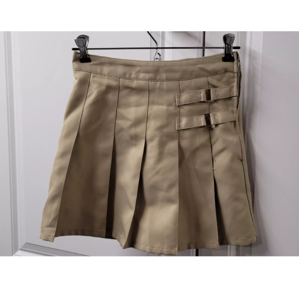French Toast Skort Girls Size: 8 School Uniform - Picture 2 of 11